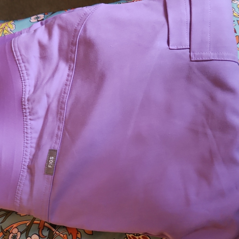 Figs uniform